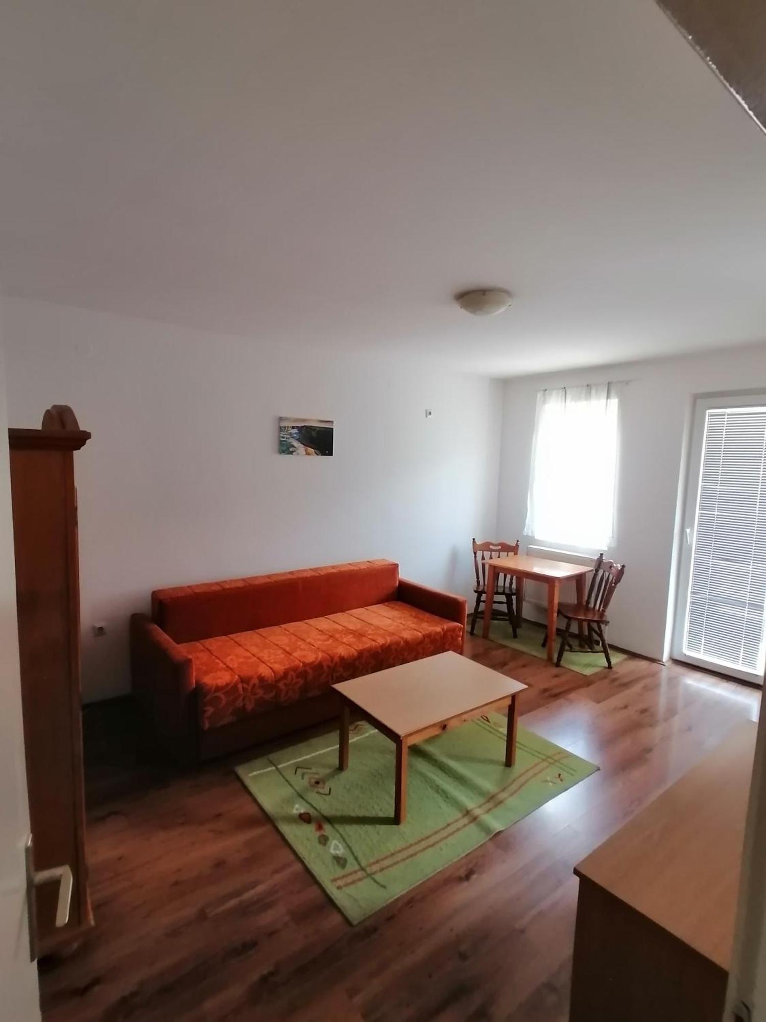 Hostel S 노비사드 외부 사진